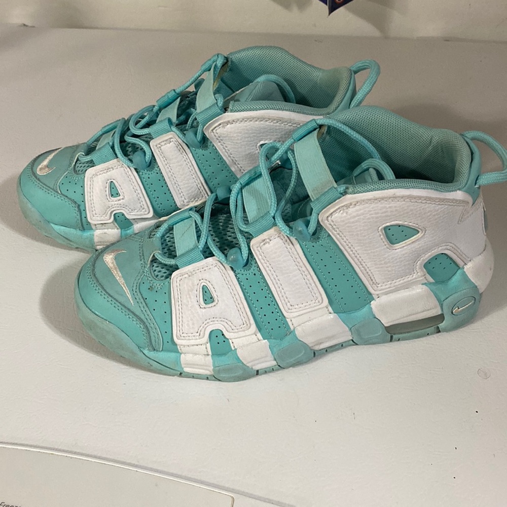 nike uptempo